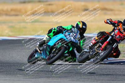 media/Aug-13-2023-CRA (Sun) [[1cfc37a6fb]]/Race 4 400 Superbike/Race/